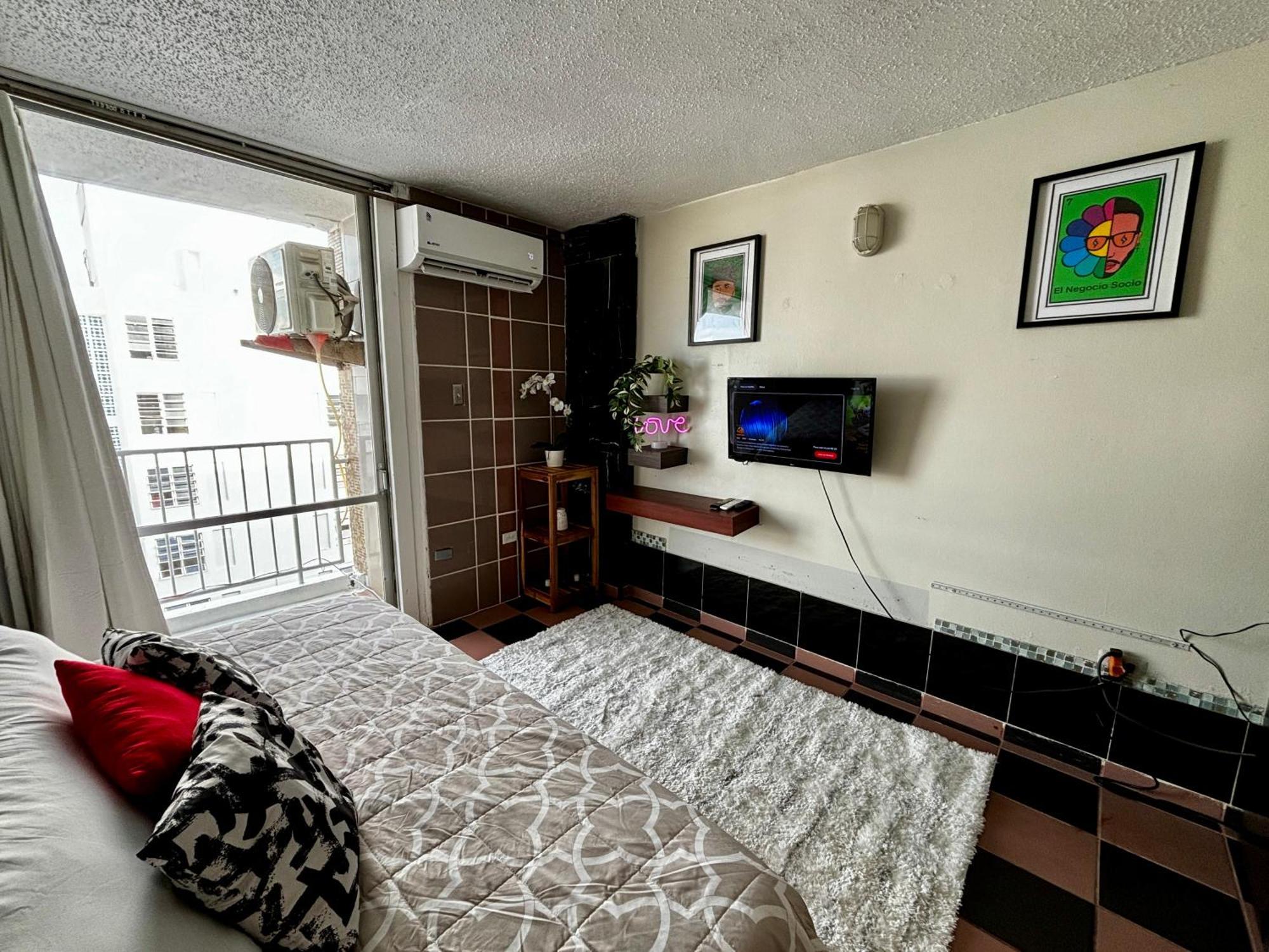 Isla Verde Modern Apartment With Pool San Juan Exterior photo