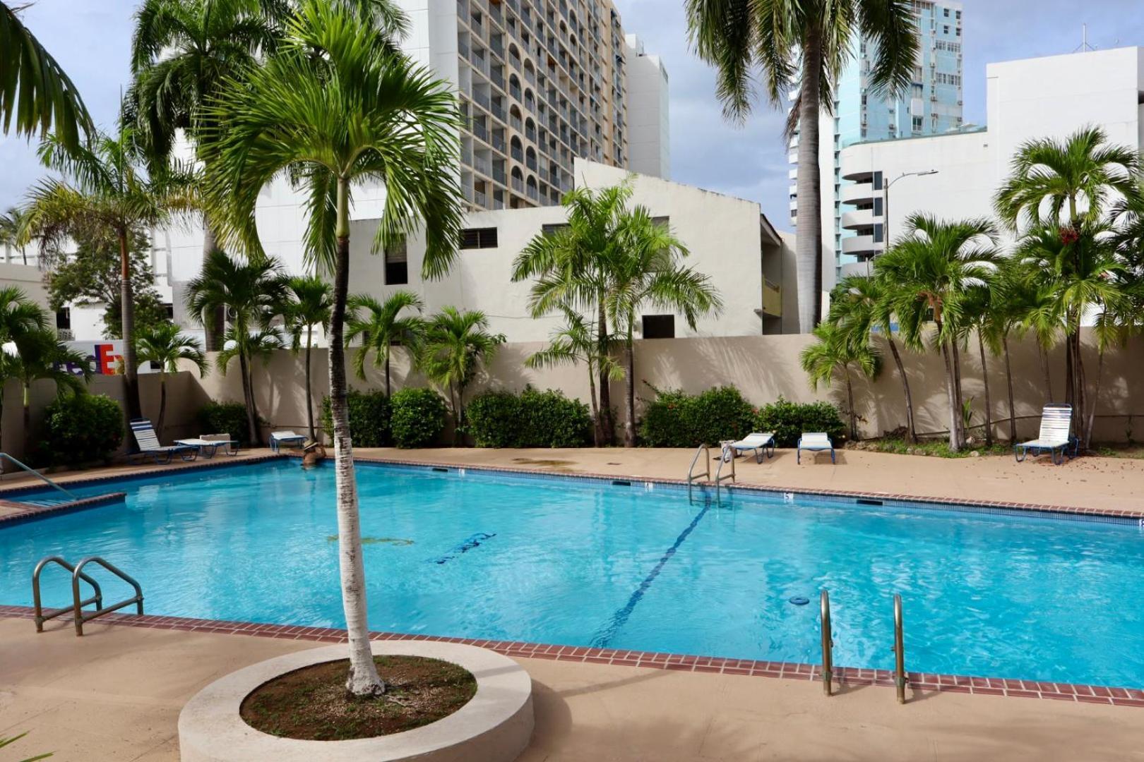 Isla Verde Modern Apartment With Pool San Juan Exterior photo